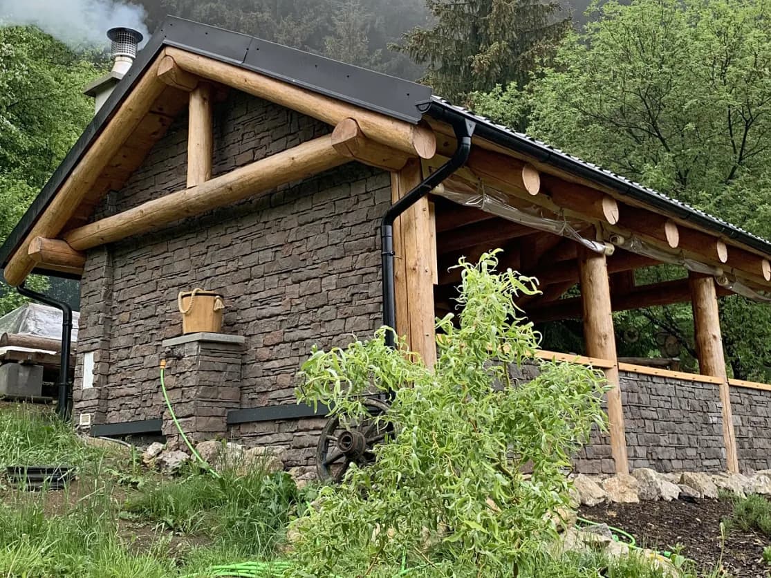 Falburkolat Lodge brown